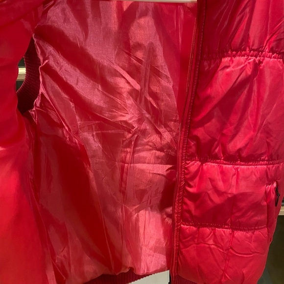 Hot Pink Puffy Women’s Vest Jacket💕💗 - Picture 4 of 5